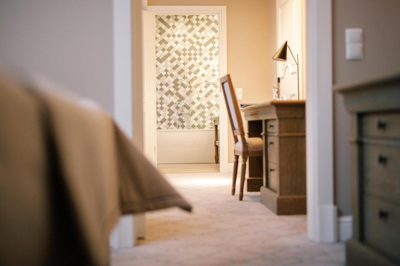 Palac Na Opieszynie Września Extérieur photo
